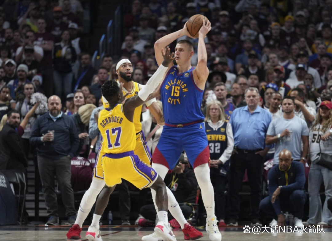 优德在线入口 -藤森惠里在轮流上场中的角色塑造能力