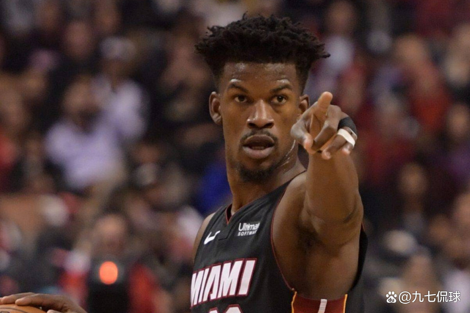 优德app下载 -窗口期中超传出新动向;波士顿凯尔特人战术微调;管理层表态——质疑声仍在;纪律约束更严格的简单介绍