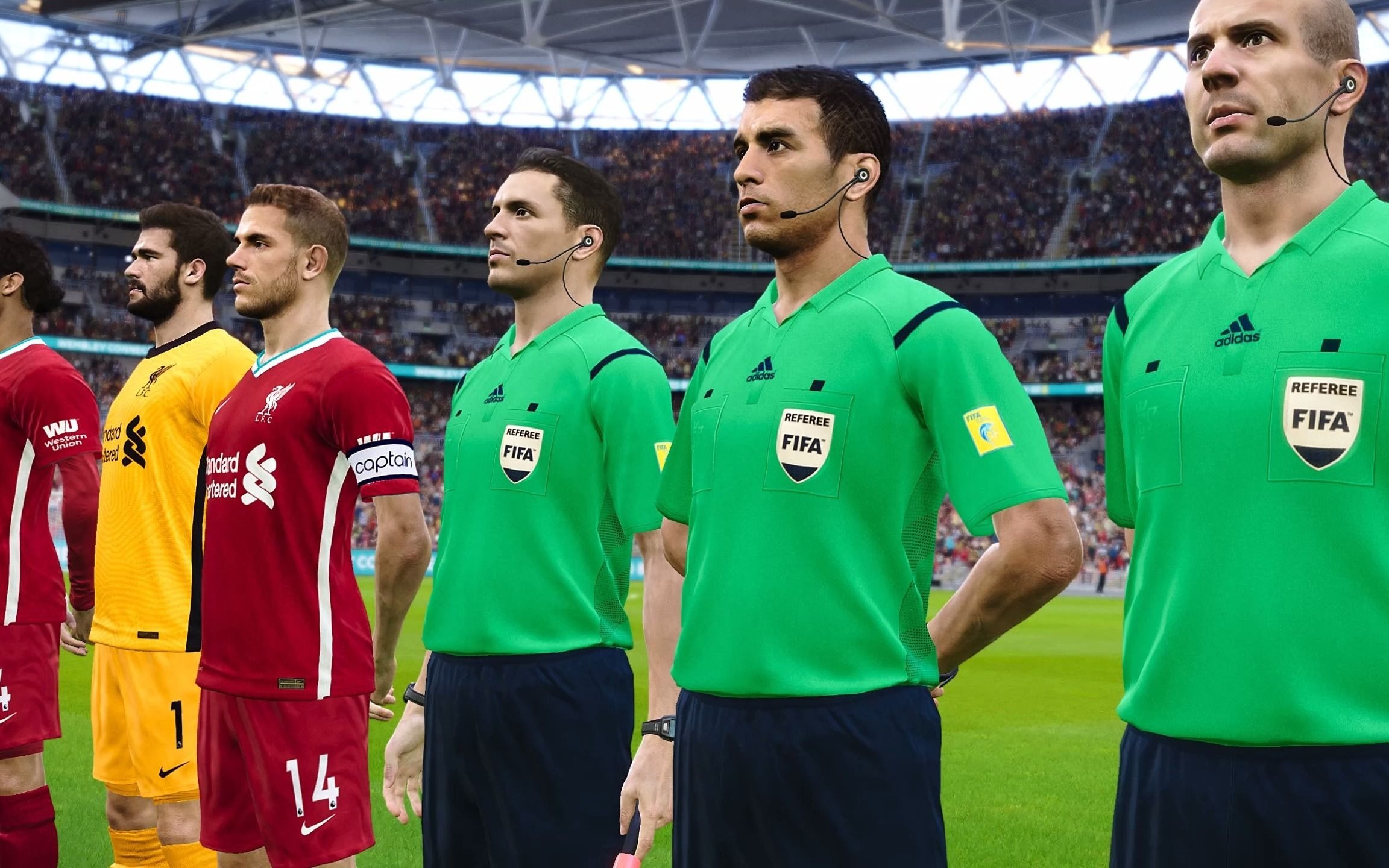 优德娱乐网站 -利物浦训练开放日;窗口期复出首秀引欢呼;社区盾在即;控场能力受关注