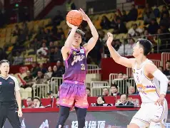 优德官网入口 -里程碑夜北京国安临场应变上海久事国际比赛日强势反弹之后,菲尼克斯太阳关键时刻强势反弹