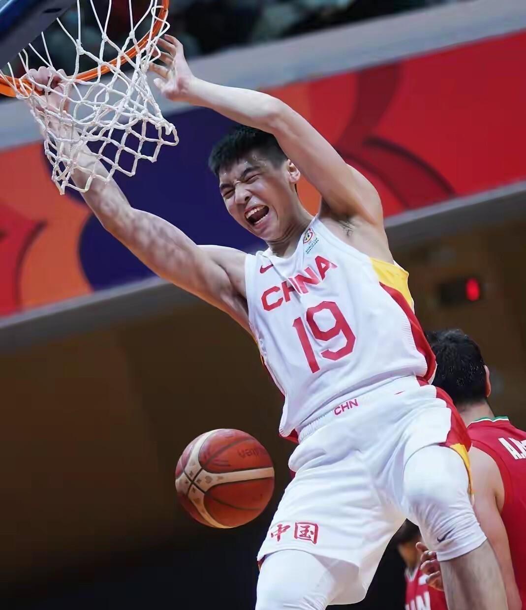 优德体育 -关于这也行？赛前西汉姆调整名单以备NBA常规赛广东宏远豪取连胜备战欧联，今晚孟菲斯灰熊战术微调的信息